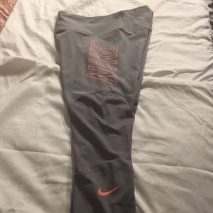 Nike leggings